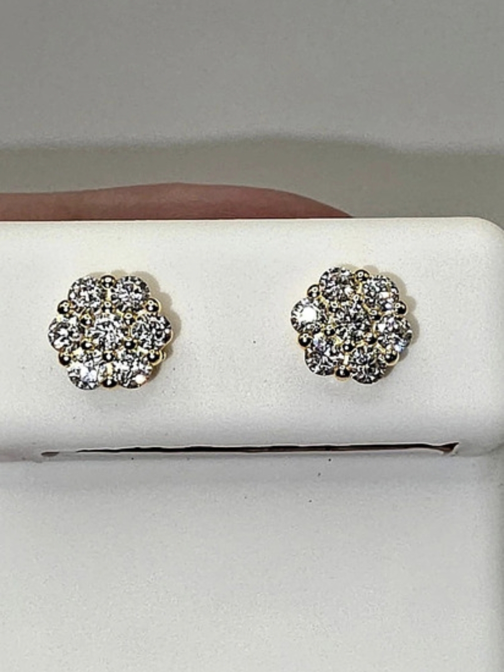 Royal GP Moissanite Earring 1.03CT Gold NWT